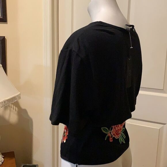 500 Maison Cinqcent Embroidered blacktop. NWT. Med - Picture 4 of 14